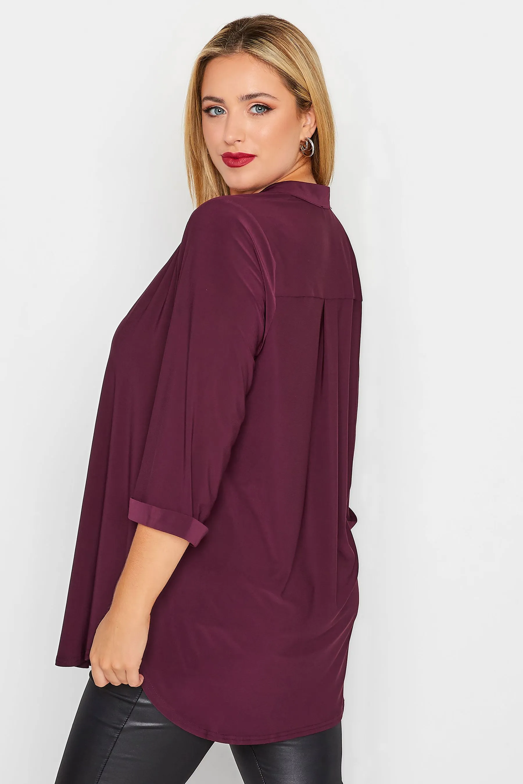 Yours Curve - London - Blusa con abbottonnesto    